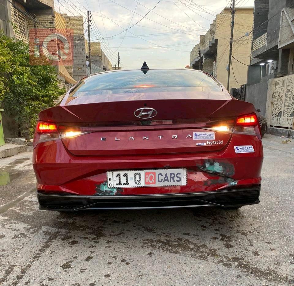 هیۆندای ئەلەنترا